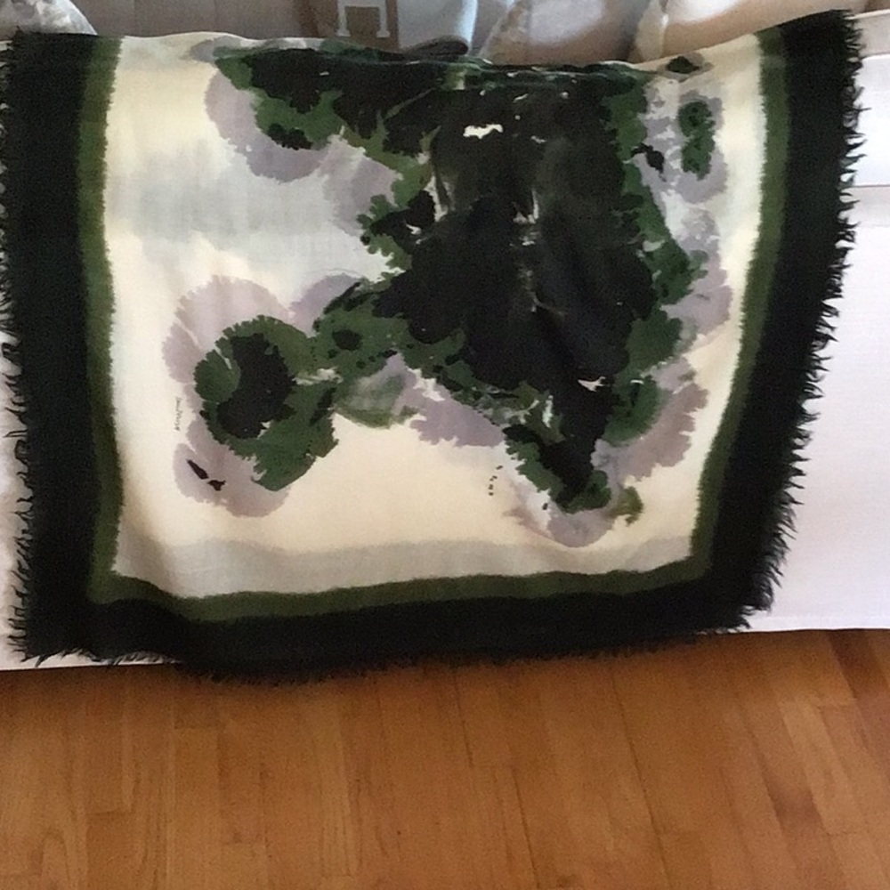 Green and Black Abstract Print Fringe Scarf